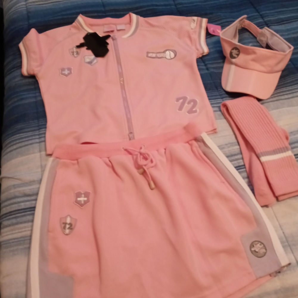 Two piece skirt set